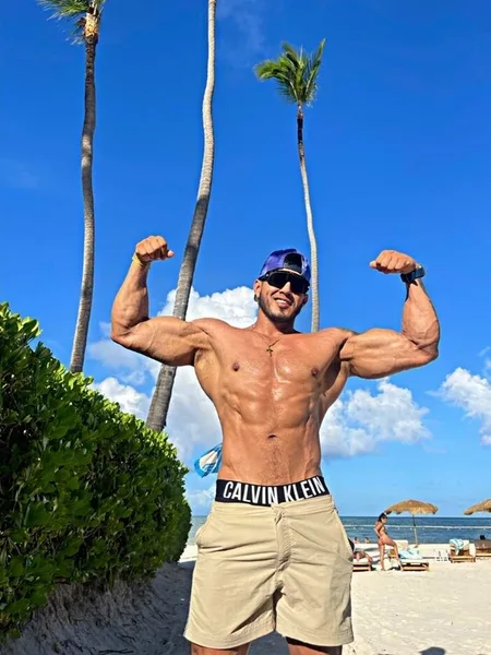Eros_Steel