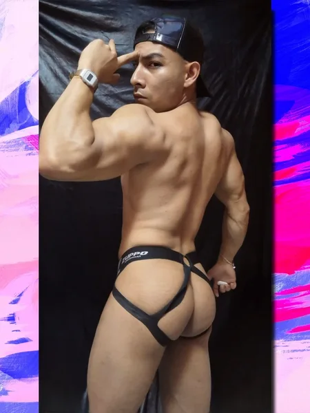 😈 EroticBooy 😈