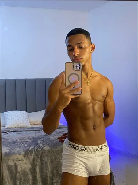 @Luis_Escobar