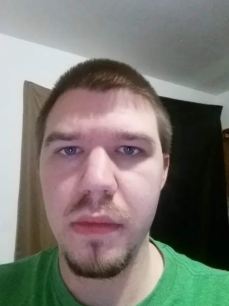 Ethan Estes