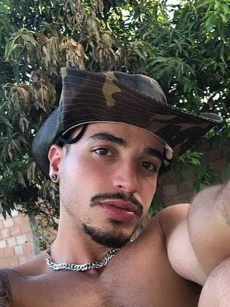 DANIEL