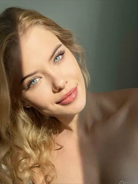 EVA✨