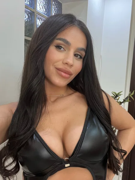 Eva.Marie avatar