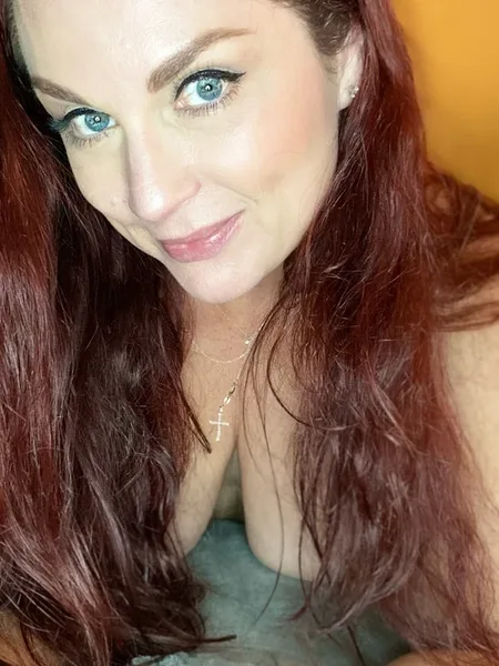 Eva Wild Premium Online Now avatar