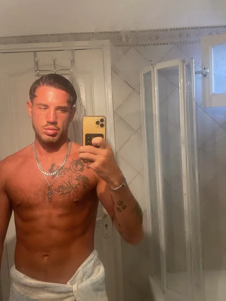 Alexyoungx