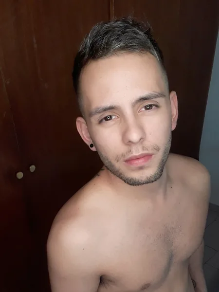 Exequiel Ponz (Free)