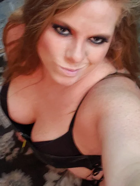 Vivian Mae