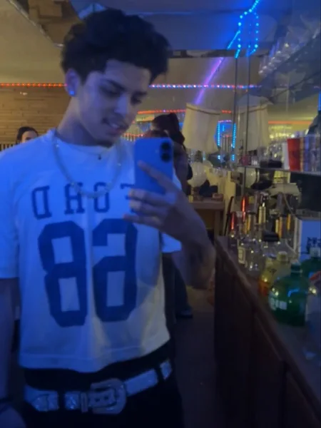 Felix_104_