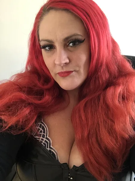 Filthy_Curvy_Kitty avatar