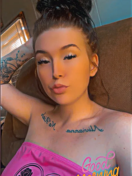 Daddy’s Good Girl