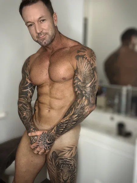 Fit tatted aussie