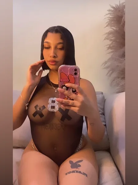 𝕱𝖑𝖆𝖖𝖚𝖎𝖙𝖆 𝖇𝖊𝖆𝖚𝖙𝖎𝖋𝖚𝖑𝖑😈
