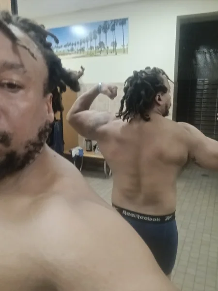 Flexing_Danny