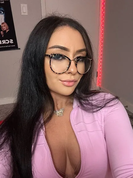 Nurse Victoriia🖤