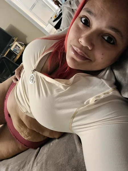 FoxyRubyRed avatar