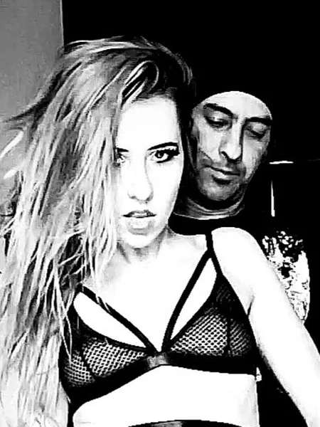 Freak77Show (18+)