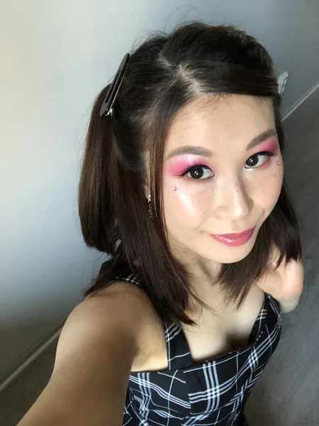 Ur cute and wholesome waifu 🎀🍓✨