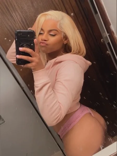 😘