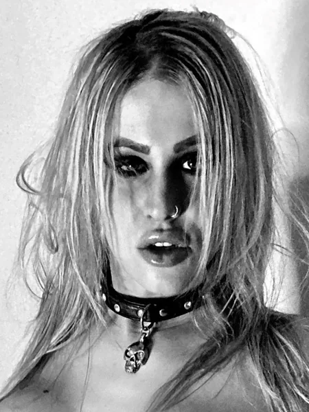Free Avril Vixxxen