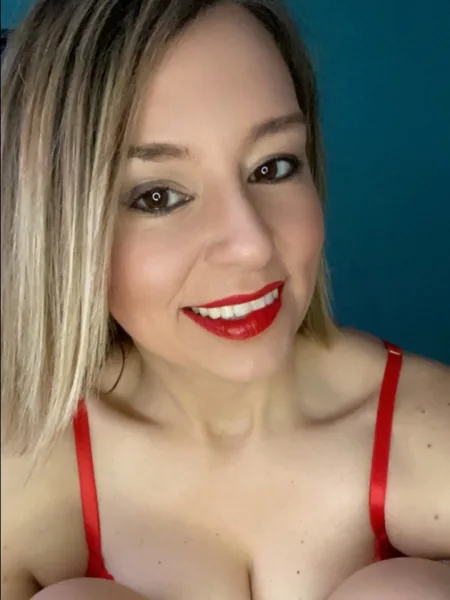 Farrah Pheonix avatar