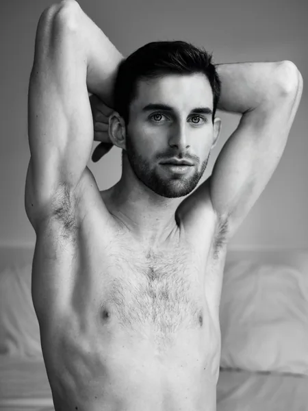 Max Lewis