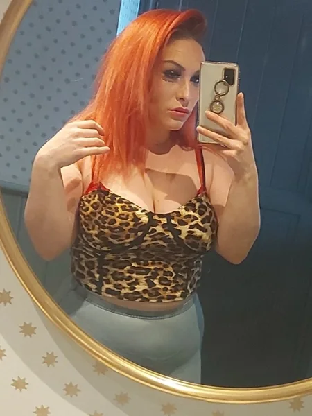 Miss Sandy Chokes