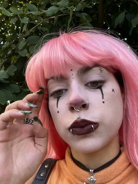 sticky