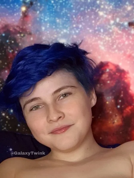 🌌 Twinkie 🌌