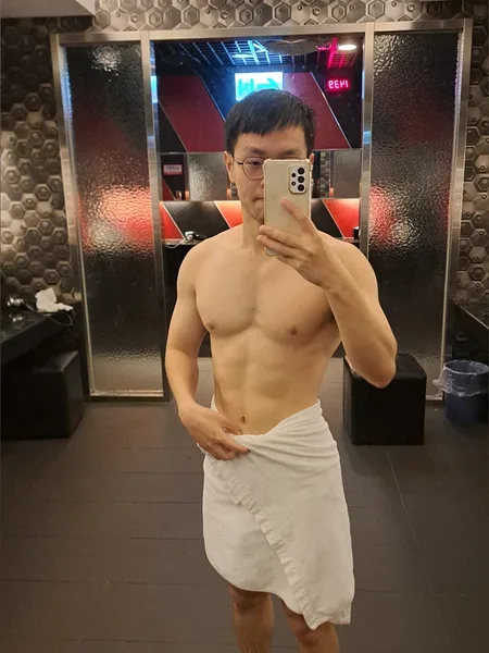 小母狗