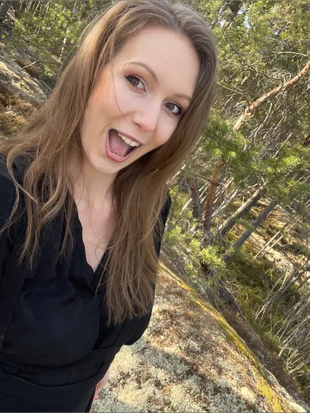 GinaSnowFree