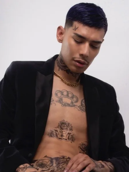 Gio_Khalifa