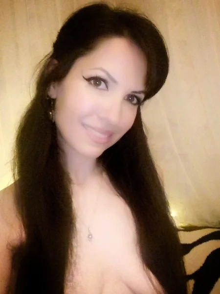 ♥ 𝓖𝓲𝓼𝓮́𝓵𝓮 𝓑𝓸𝓷𝓷𝓮𝓽 ♥
