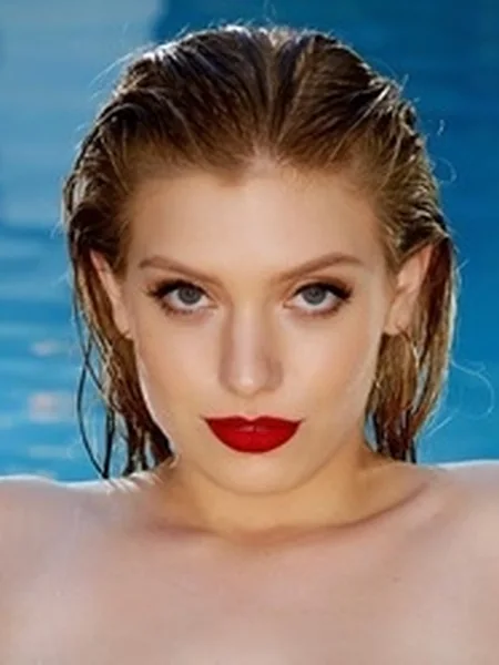 Giselle Palmer
