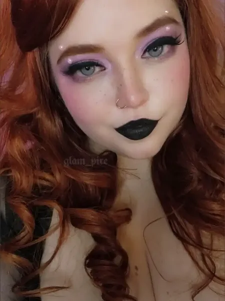 𝕸𝖎𝖒𝖎 🌙🦇🥀🖤