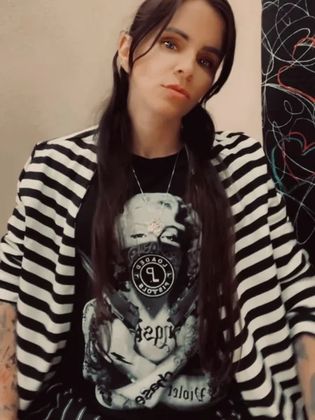 😈🏝️GlitrDoll10🏝️😈