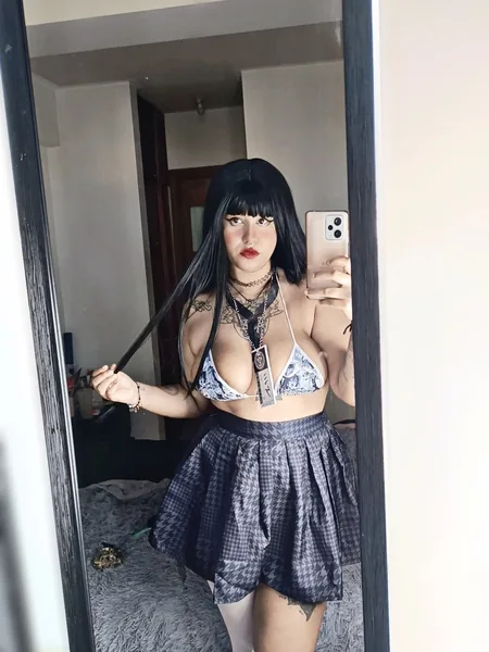 Miss Goddeshine