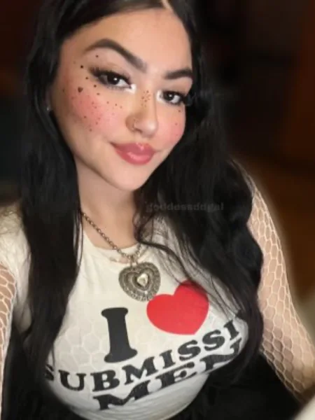 nichole ♡ 💟
