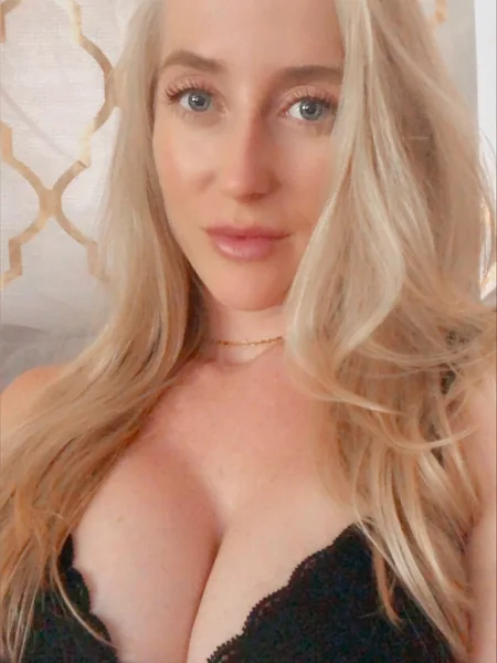 Goddess Serena Blake avatar