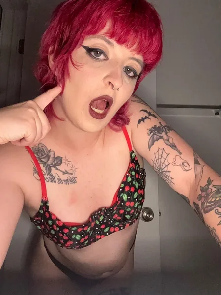 Mila Arnett FP