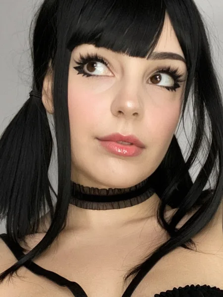 𝔏