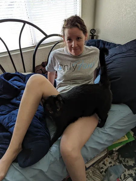 Cat Mom n Lace