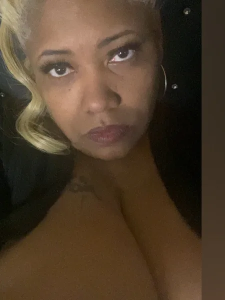GoddessYvette007