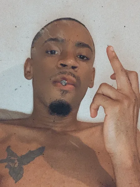 DB. 🌊