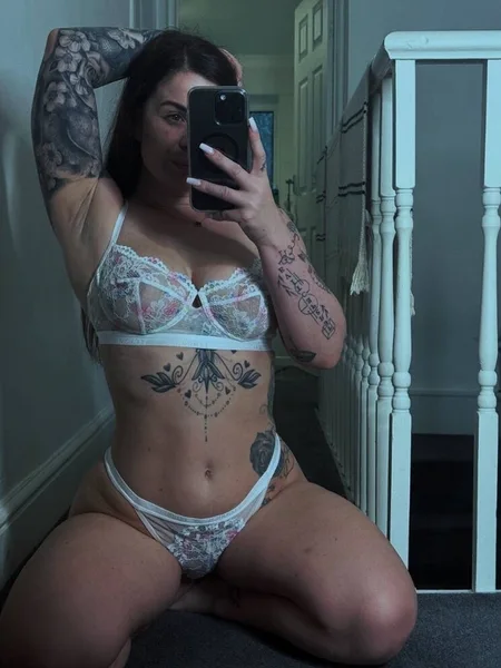 THE WANK BANK 🌹
