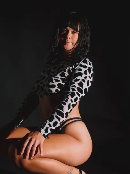 Elisa 🖤 avatar