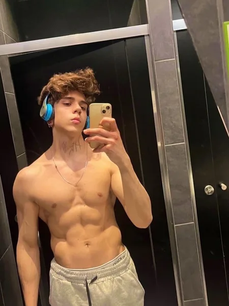 hector 🍫 avatar