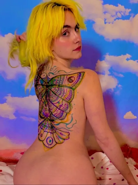 emi rose