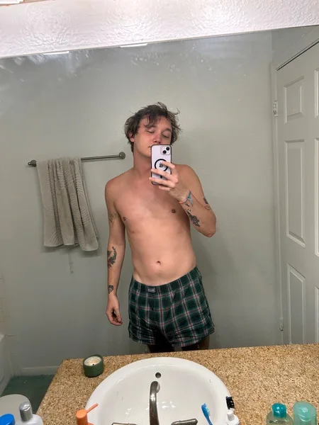 Honeynutt 🍯🥜 Homo