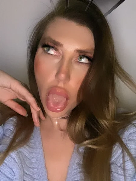 𝒜𝐿𝐿𝒴 | 🅵🆁🅴🅴 💦