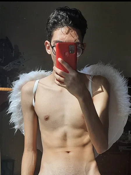 B Twink ❤